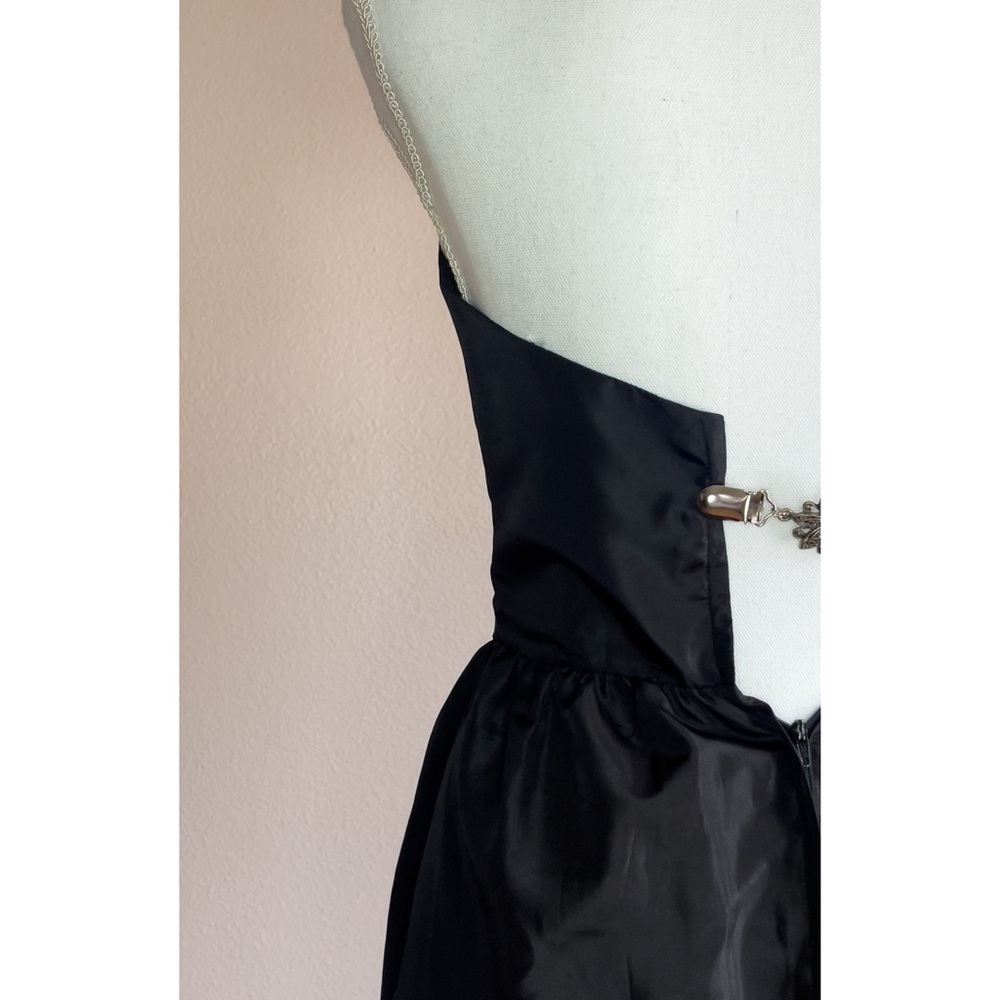 VINTAGE | Strapless Semiformal - Picture 5 of 5